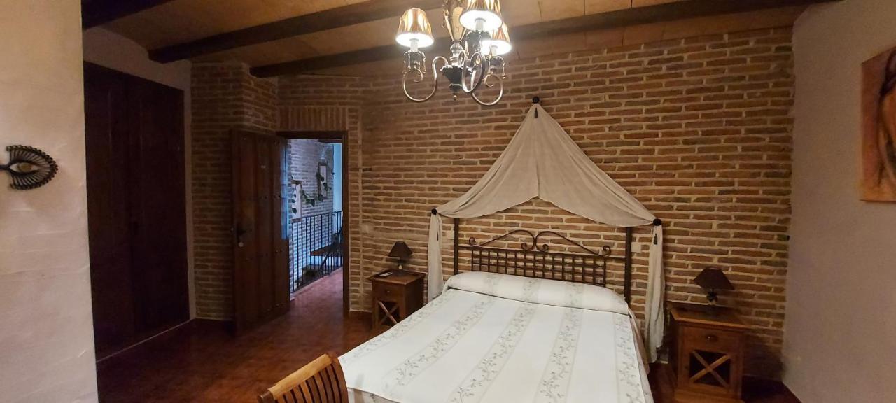 Cazalegas La Casa Del Marquesヴィラ エクステリア 写真